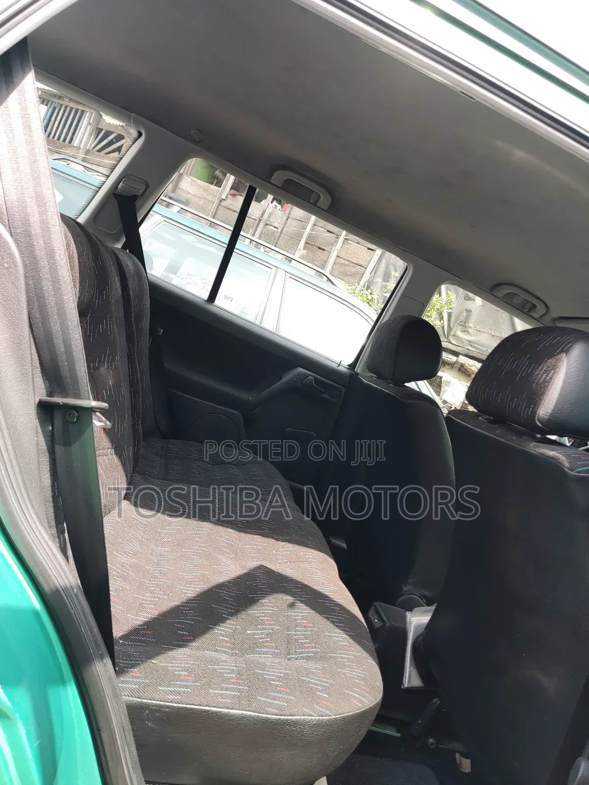 Volkswagen Golf 2003 Green