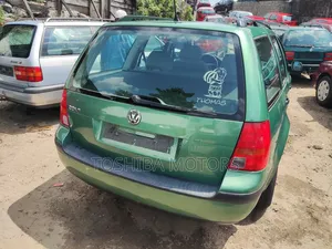 Volkswagen Golf 2006 Green
