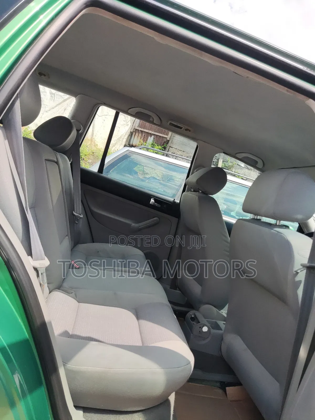 Volkswagen Golf 2006 Green