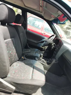Volkswagen Passat 1.8 2002 Blue
