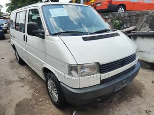 Volkswagen Transporter 2003 White