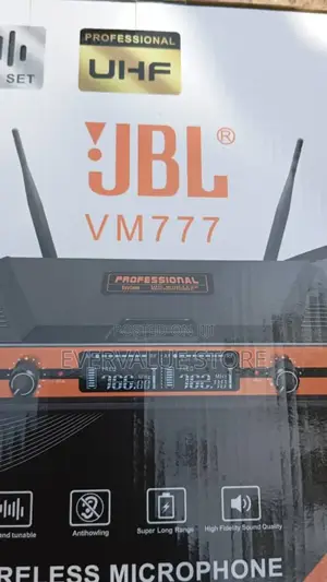 JBL VM777 Rechargeable Wireless Microphone