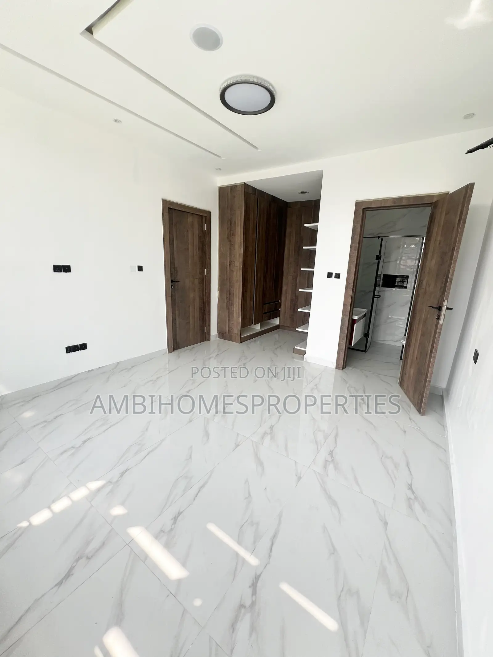 3bdrm Duplex in Osapa Axis, Lekki for sale