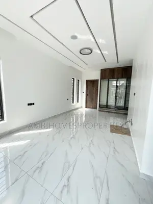 3bdrm Duplex in Osapa Axis, Lekki for sale