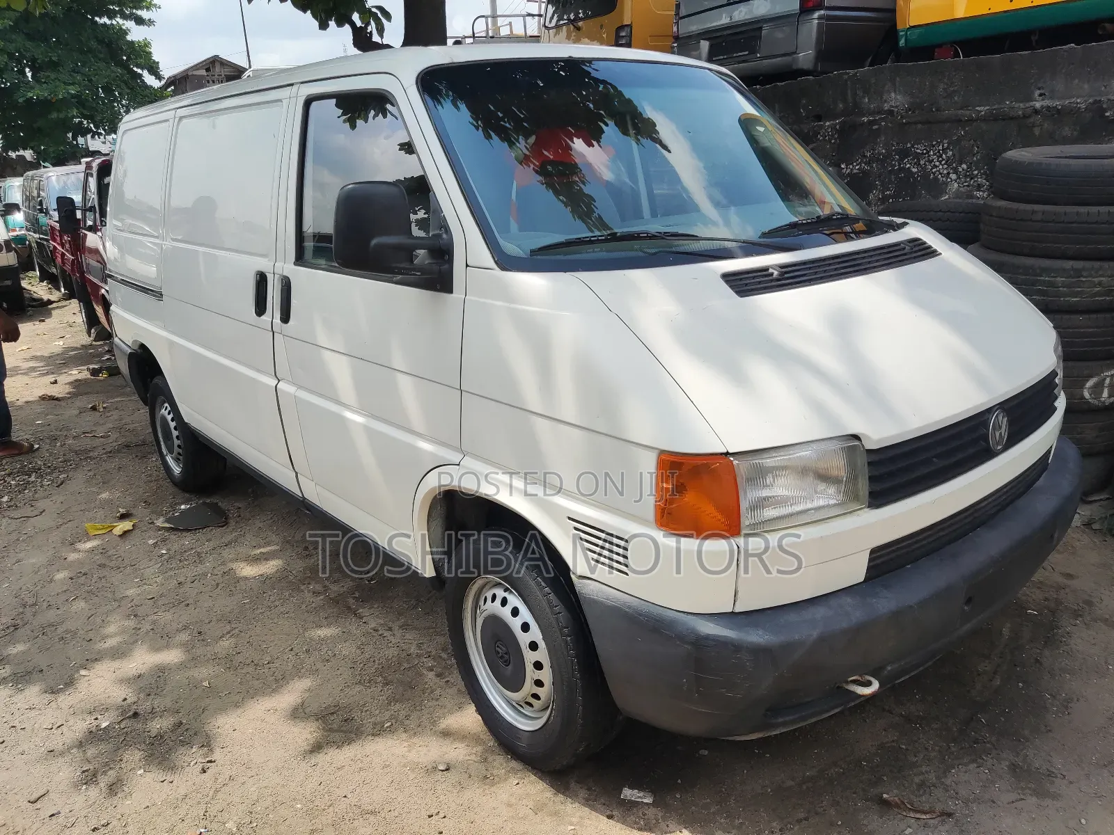 Volkswagen Transporter 2004 White