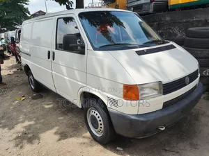 Volkswagen Transporter 2004 White