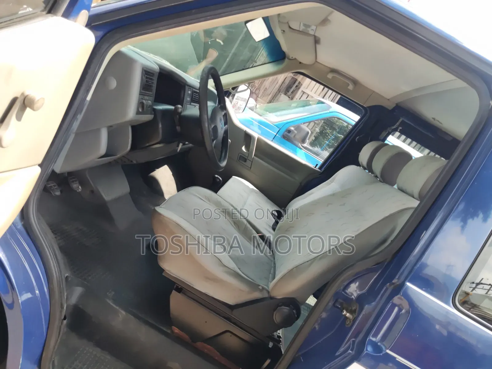 Volkswagen Transporter 2005 Blue