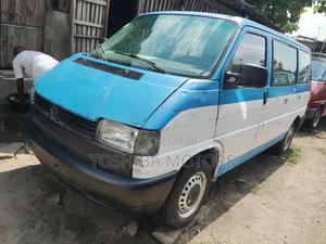 Volkswagen Transporter 2004 Green