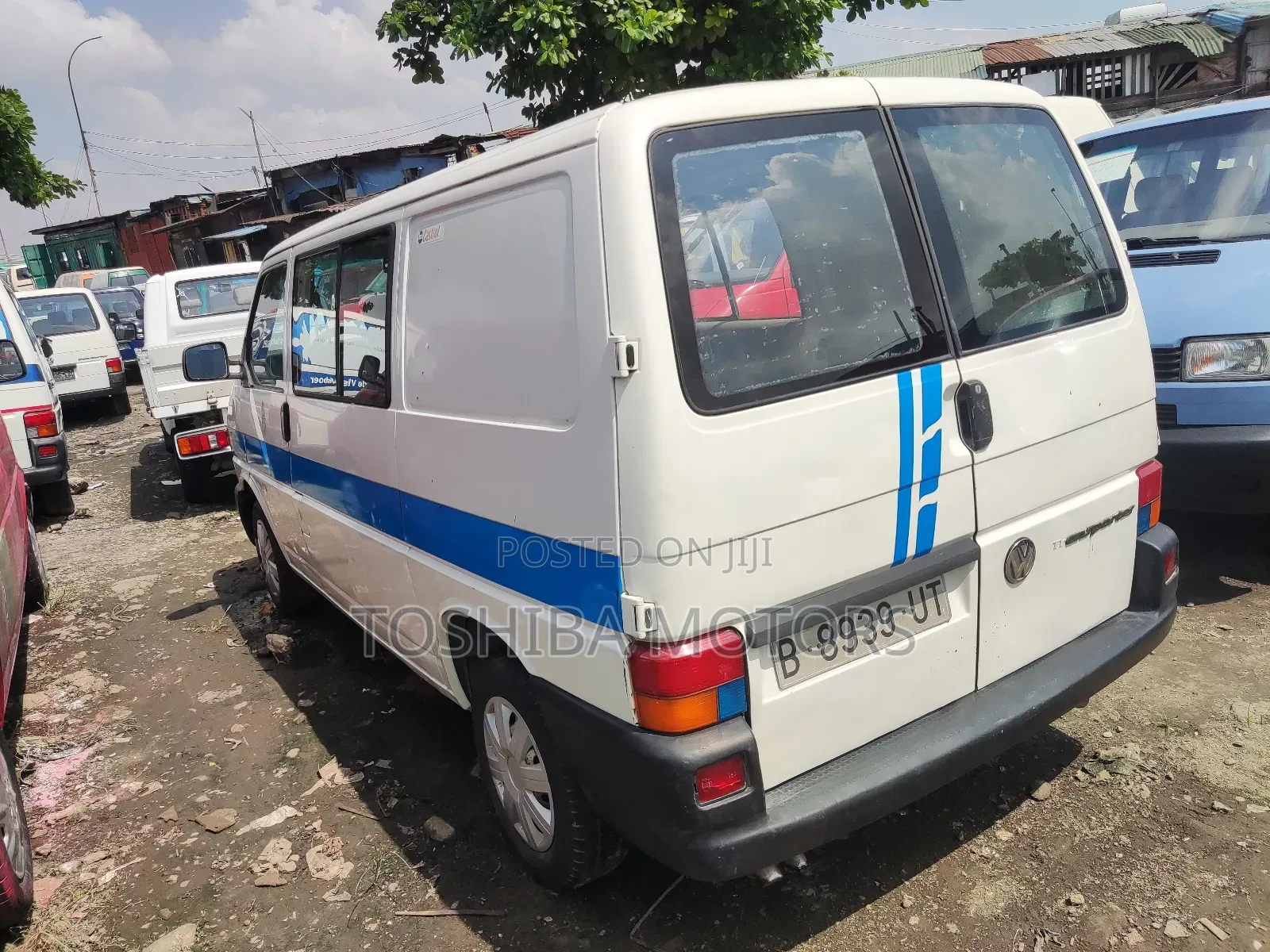 Volkswagen Transporter 2004 White
