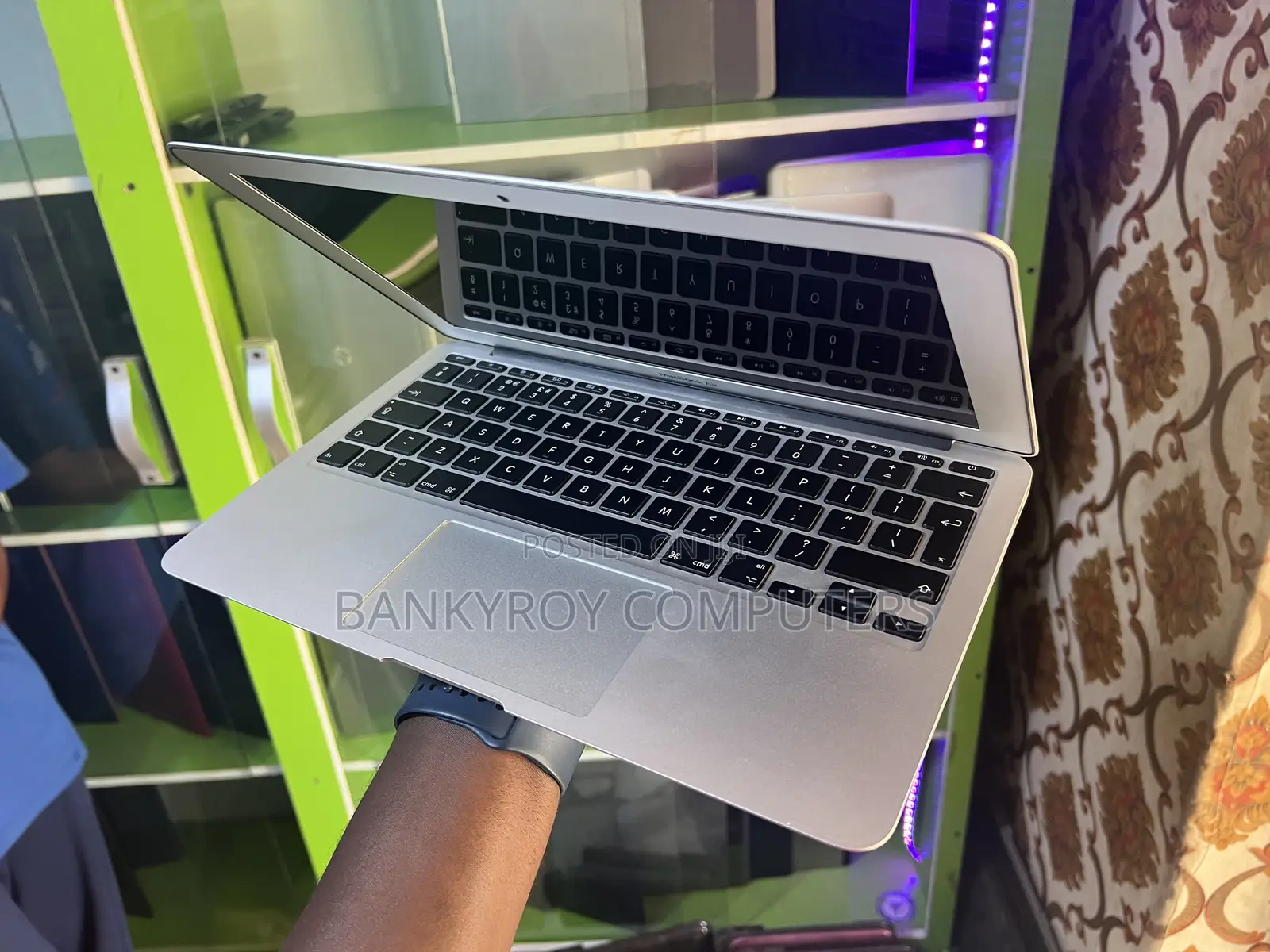 Laptop Apple MacBook Air 2015 4GB Intel Core I5 SSD 128GB
