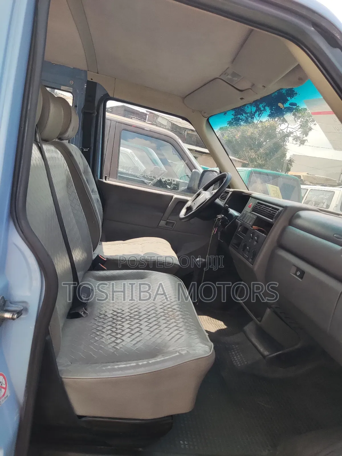 Volkswagen Transporter 2004 Blue
