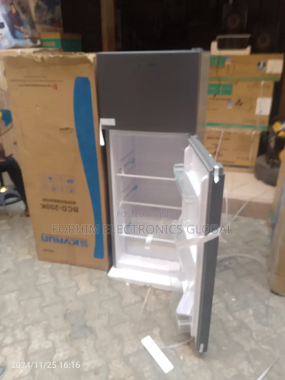 Skyrun Low  Voltage  Fridge.