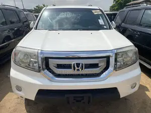 Honda Pilot 2011 White