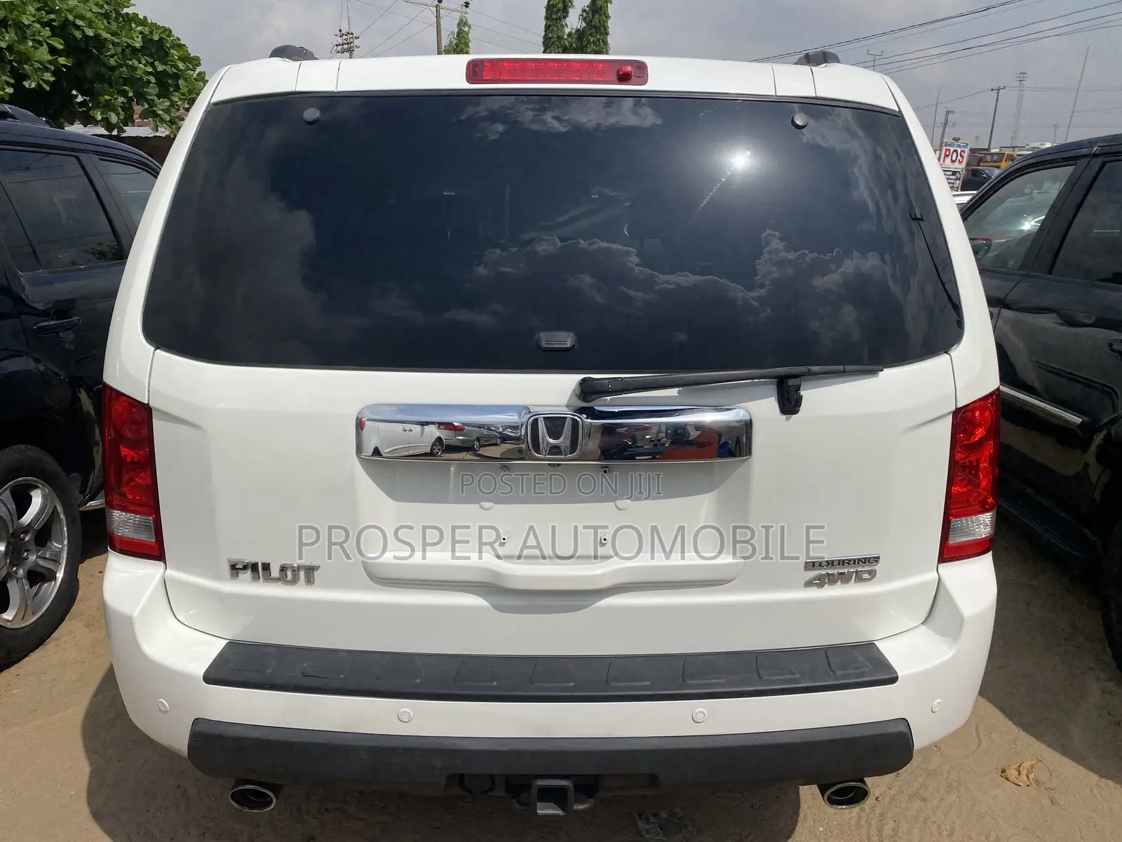 Honda Pilot 2011 White