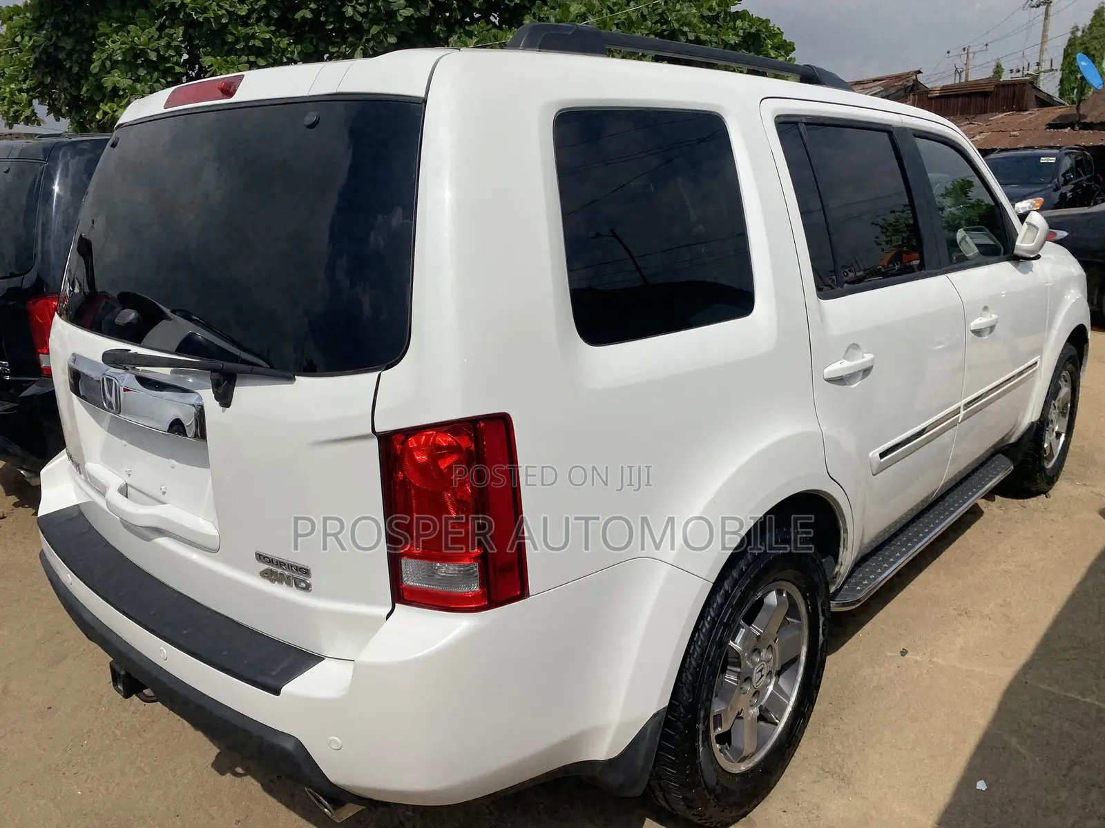 Honda Pilot 2011 White