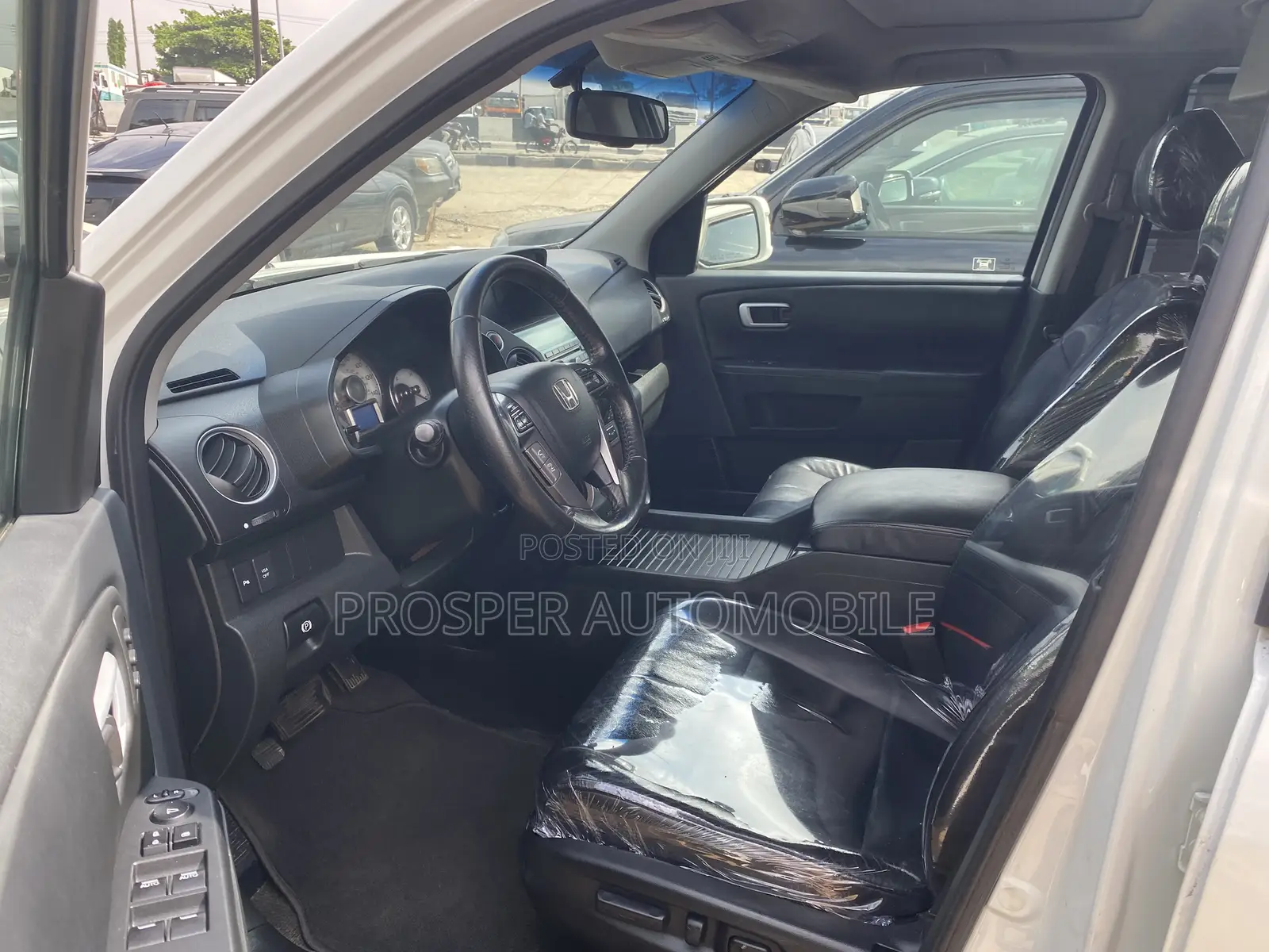 Honda Pilot 2011 White