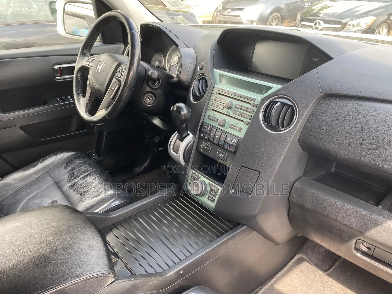 Honda Pilot 2011 White