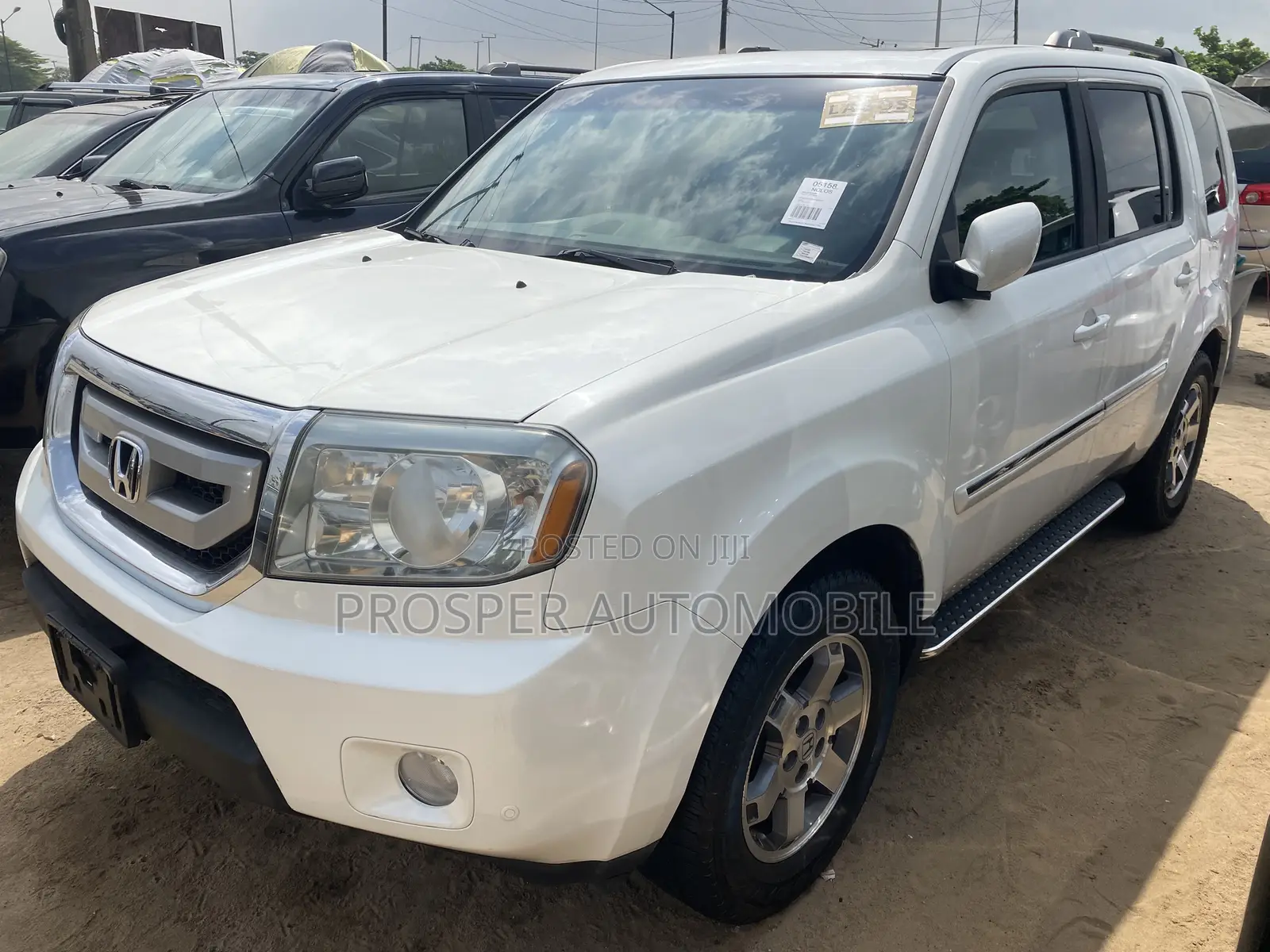 Honda Pilot 2011 White