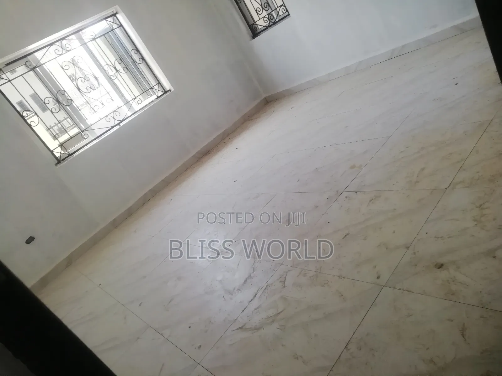 2bdrm Block of Flats in Utako for sale