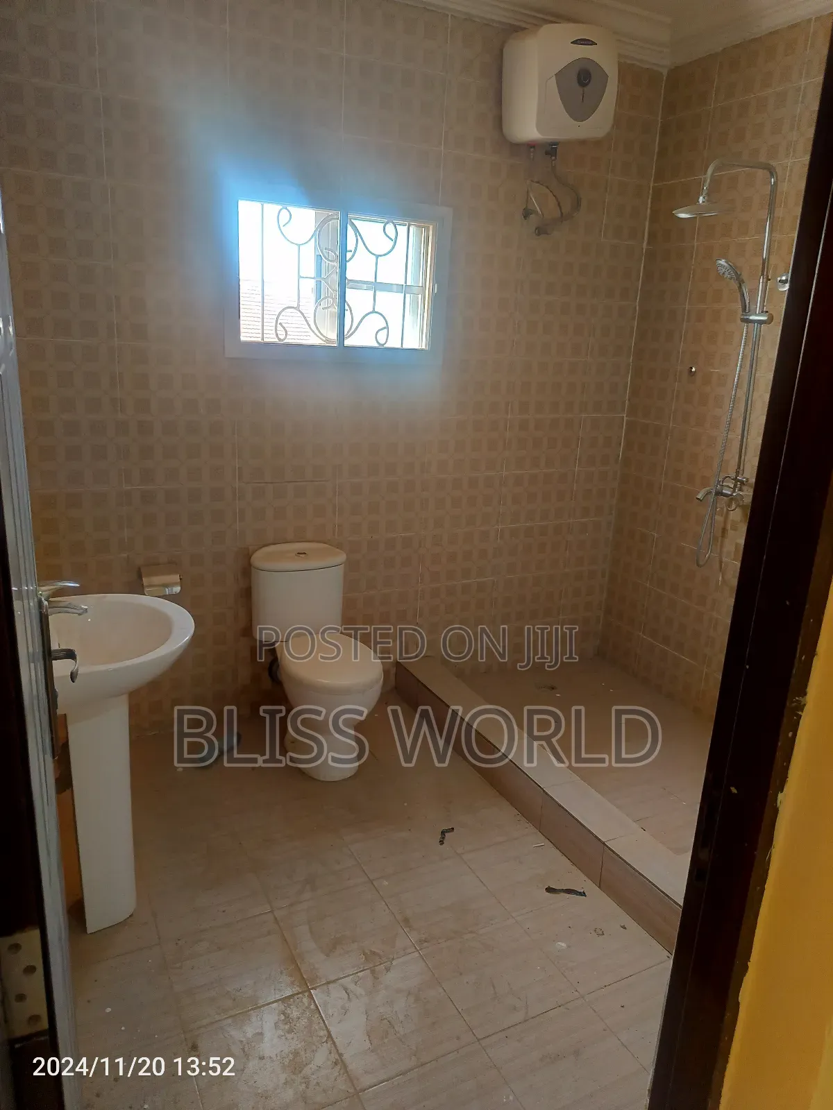 2bdrm Block of Flats in Utako for sale