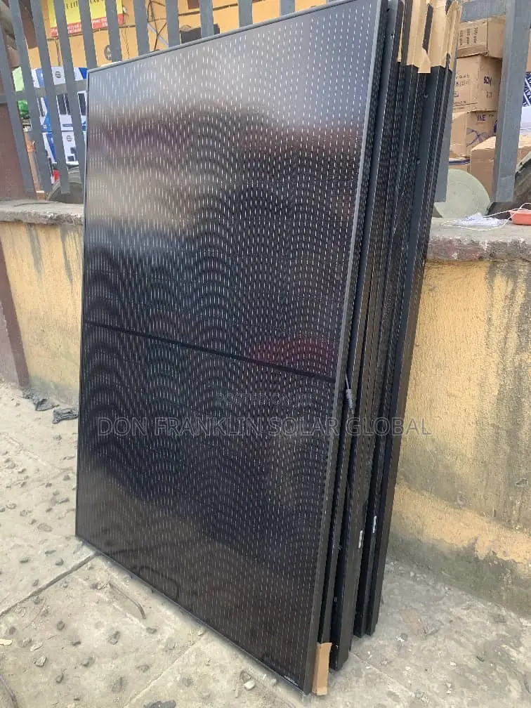 450watts Risen Monocrystalline Solar Panel Brand New
