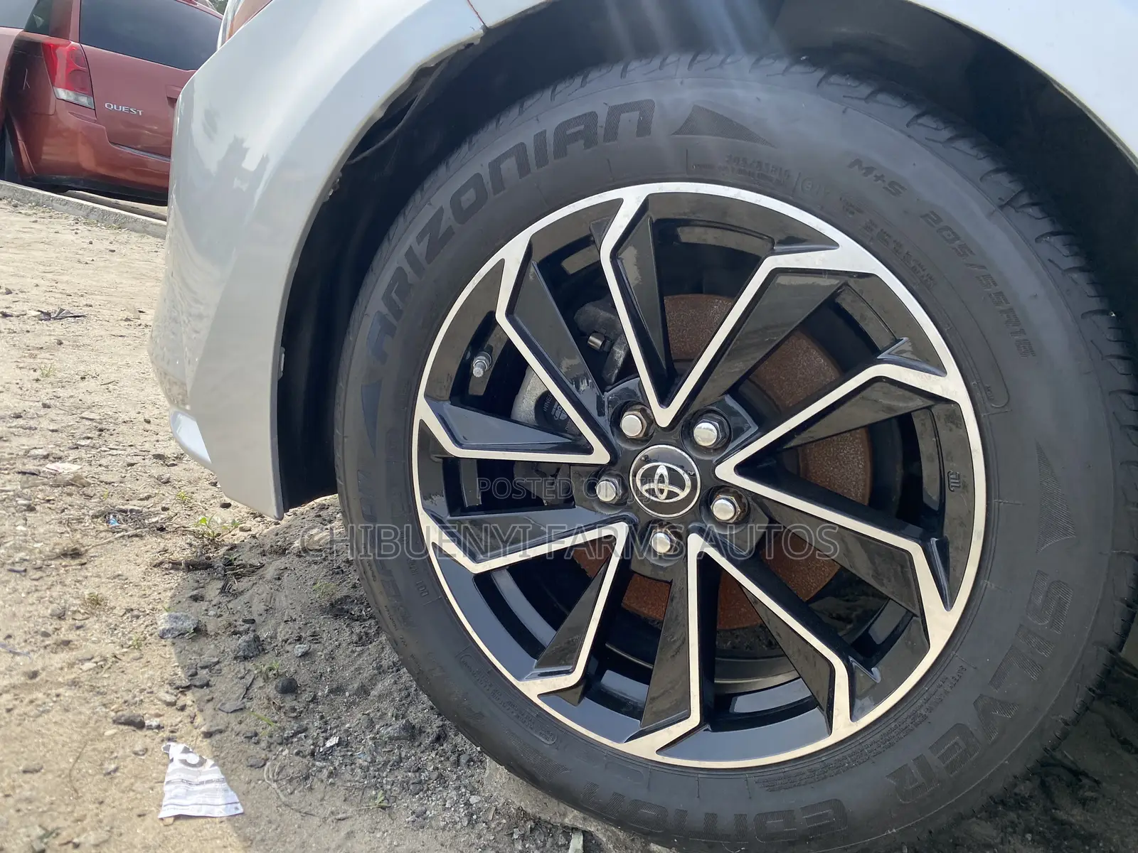 Toyota Corolla LE 2021 Silver