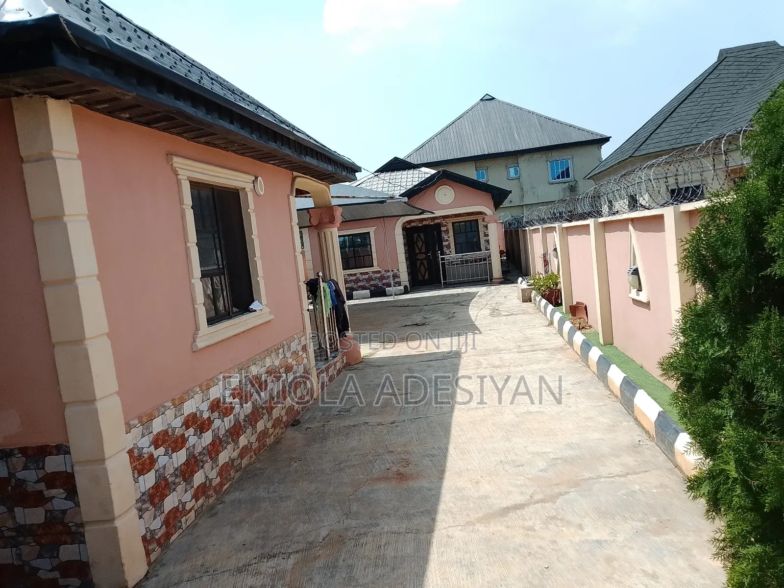 Furnished 2bdrm Bungalow in Mayor Estate, Igbogbo for rent