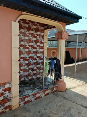 Furnished 2bdrm Bungalow in Mayor Estate, Igbogbo for rent