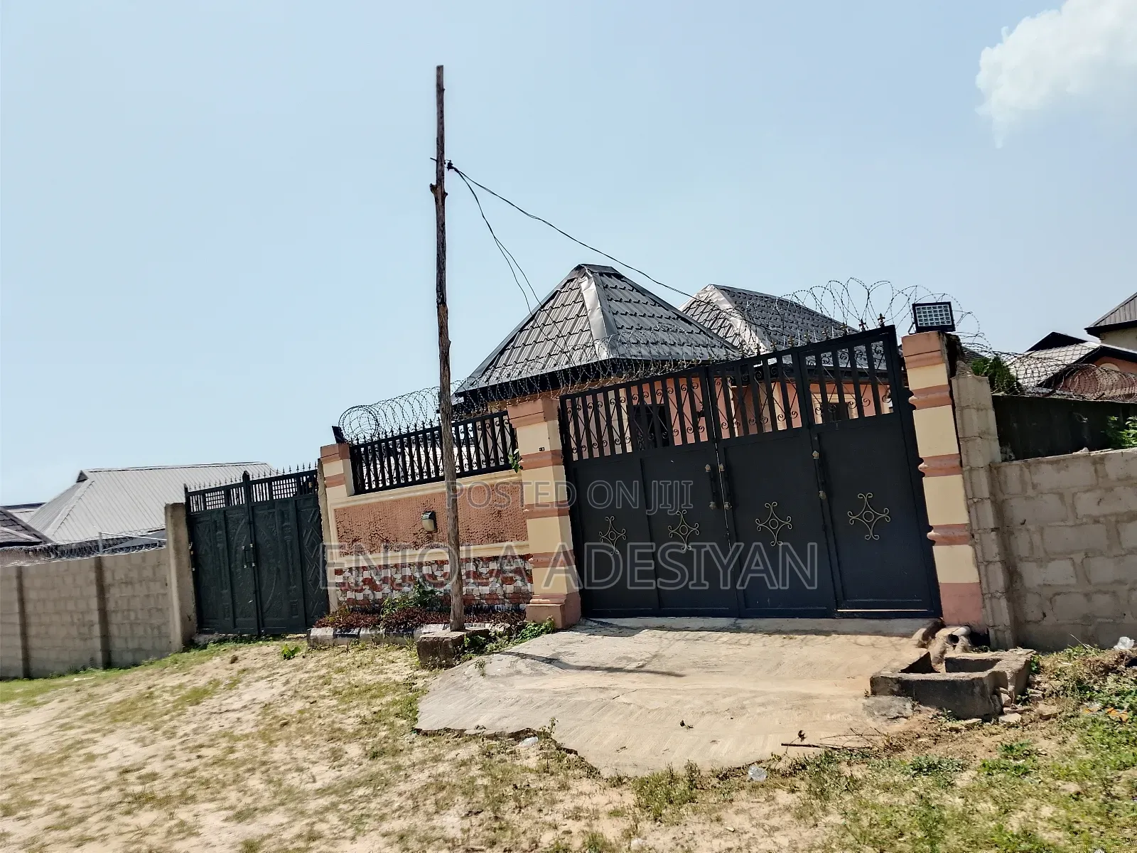 Furnished 2bdrm Bungalow in Mayor Estate, Igbogbo for rent