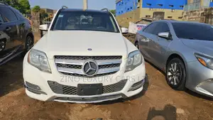 Mercedes-Benz GLK-Class 350 4MATIC 2013 White