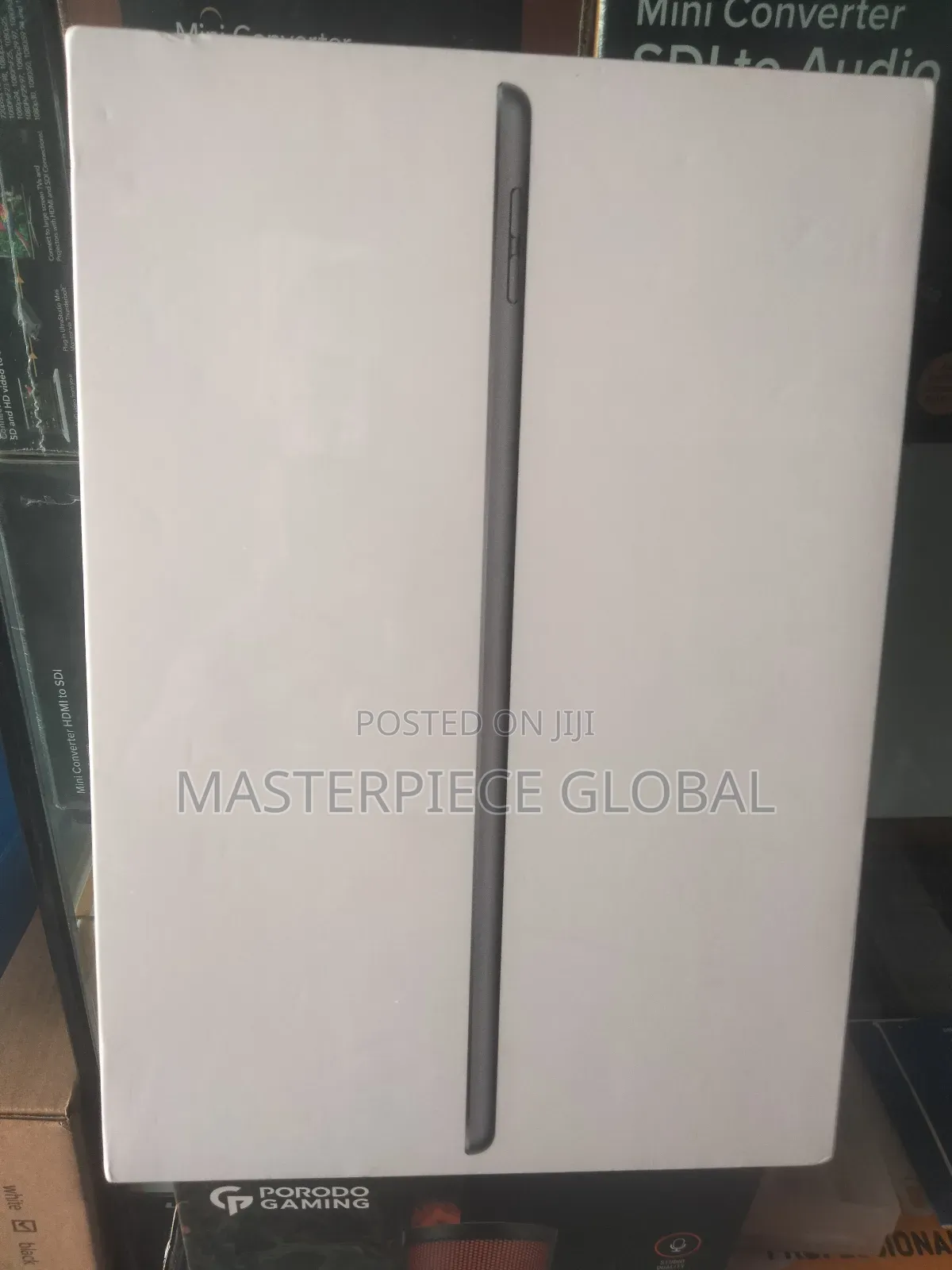 New Apple iPad 9.7 64 GB Gray