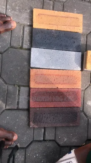 Bricks Nero7