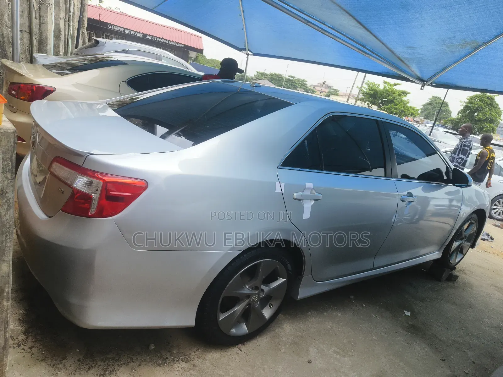 Toyota Camry 2013 Silver