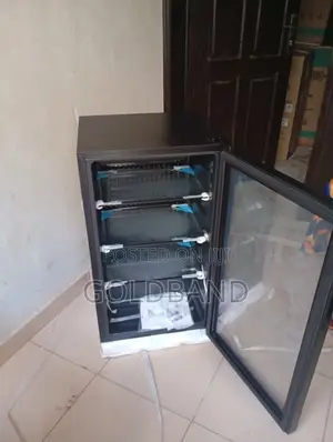 Hisense 91L Quick Cool Glass Door Beverage Chiller Jc-94