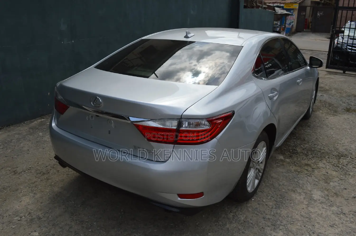 Lexus ES 2014 Silver