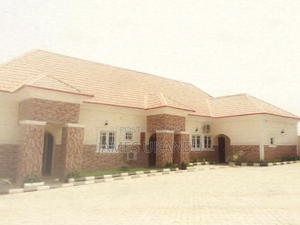 Hotel (Accommodation)