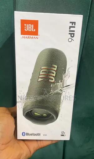 JBL Flip 6 Bluetooth Speaker