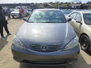 Toyota Camry 2006 Gray