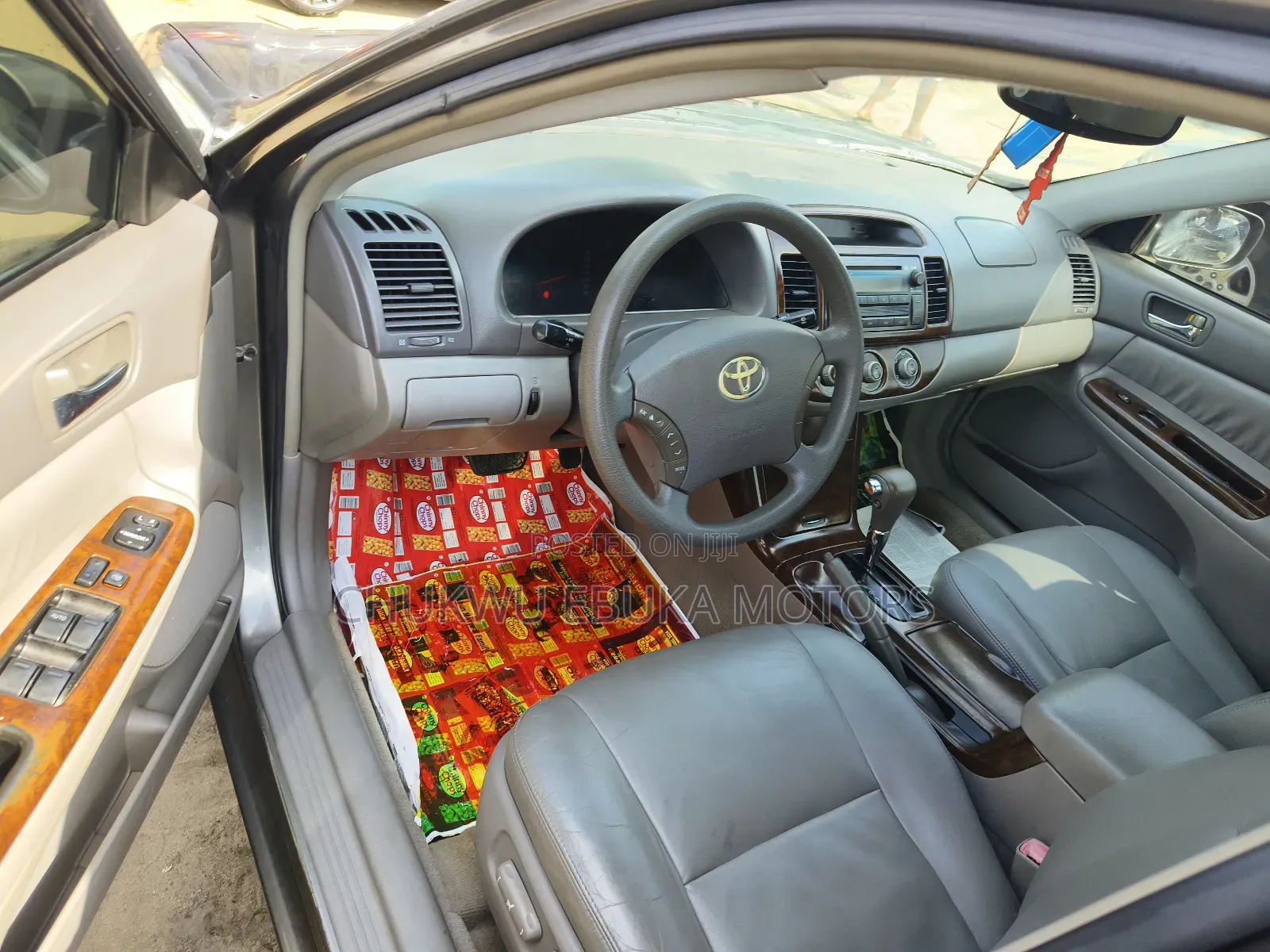 Toyota Camry 2006 Gray