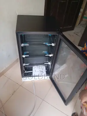 Hisense 91L Smart Chill Glass Door Beverage Chiller Jc-94