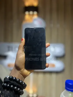 Apple iPhone 11 64 GB Black