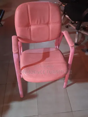 Original Visitors Chair With Pure Leather