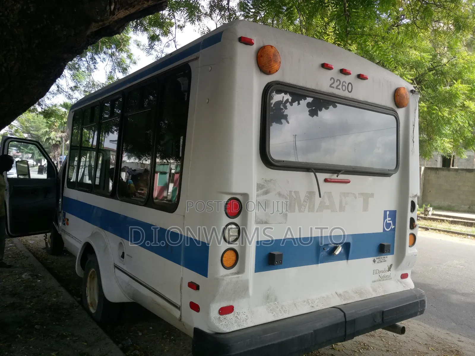 Ford E350 2007 White