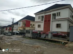 3 Bed With Bq At Genesis Estate Ogba
