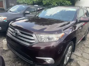 Toyota Highlander Limited 3.5l 4WD 2013 Brown