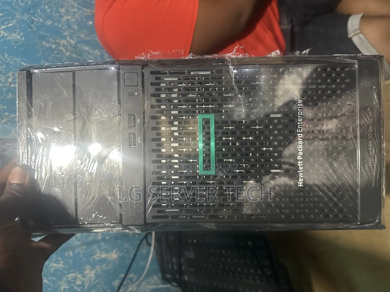 Server HP ProLiant ML30 G10 E-2224 8GB Intel Xeon HDD 1T