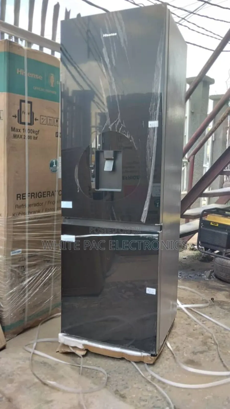 New Hisense Fridge 350_litre Double Door Glass  > Dispenser
