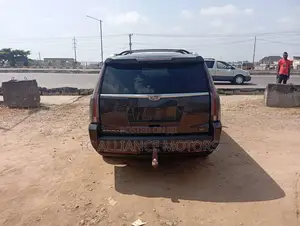 Cadillac Escalade 2016 Gray