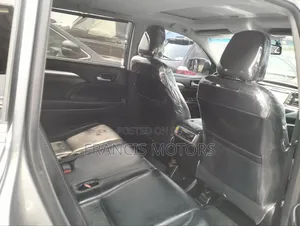 Toyota Highlander 2015 Gray