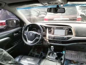 Toyota Highlander 2015 Gray
